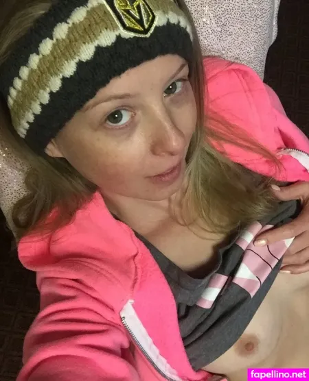 Sunnylanefree OnlyFans Thumbnail #a2NNpjSGY0