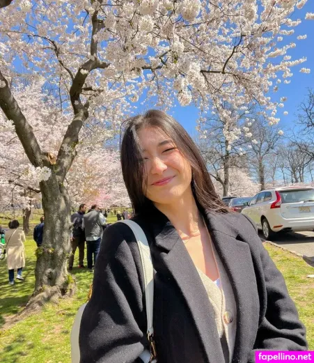 Sunnyliachoi OnlyFans Thumbnail #UbGKnHGDmK