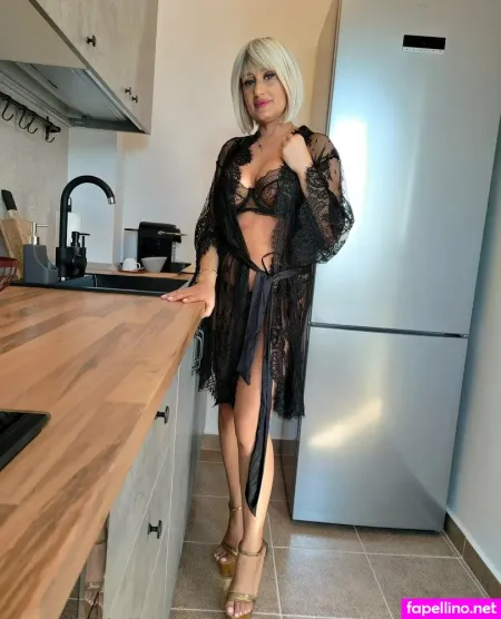 Sunnysoccermommy 1 OnlyFans Thumbnail #vWsZ9UpleA