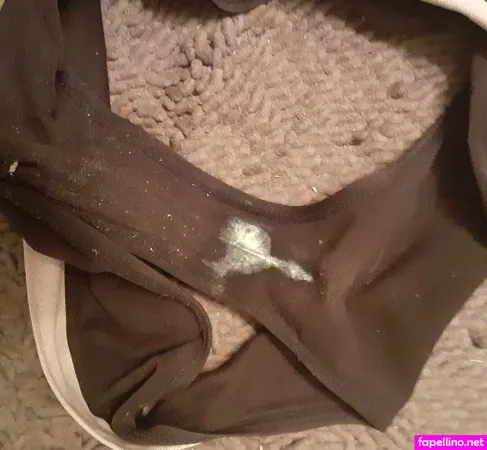 Sunnyssun OnlyFans Thumbnail #KXXLmDwYU5