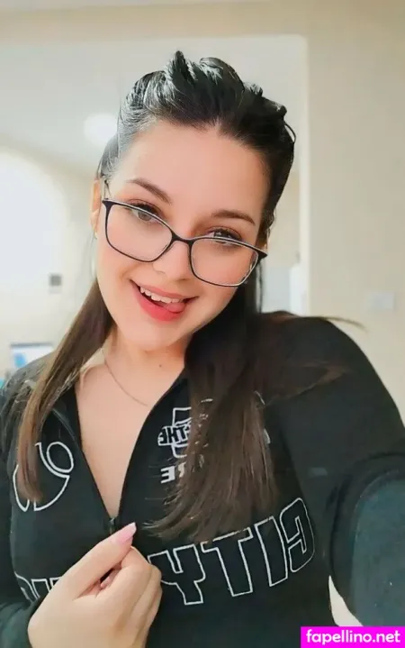 Sunnyvioletxx OnlyFans Thumbnail #02OkhjnFI9