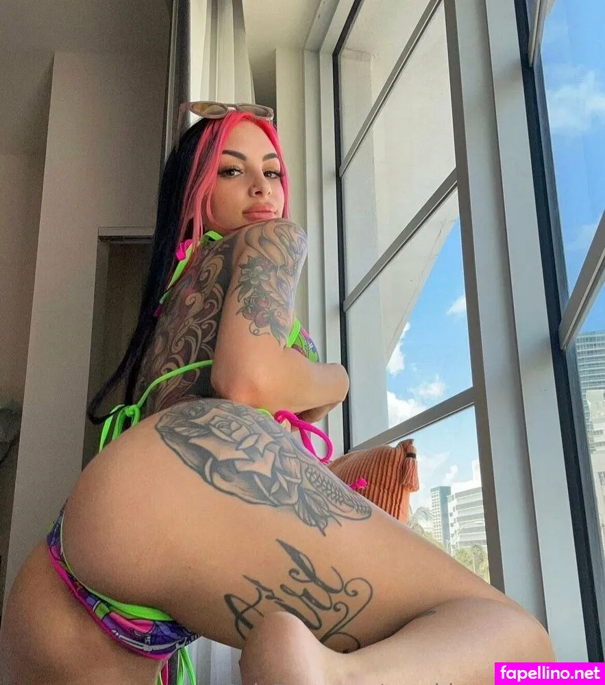 sunshine_pleasure, sunshine_pleasures Nude Leaked OnlyFans Photo #KjaRy6v0V3