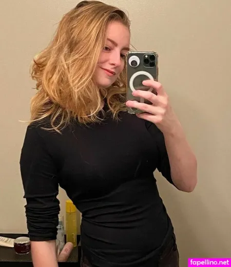Suopontwitch OnlyFans Thumbnail #s4l5vmmeRZ