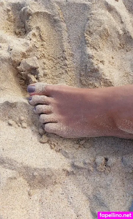 Superbeautifulfeet80 OnlyFans Thumbnail #449IBLZFQj