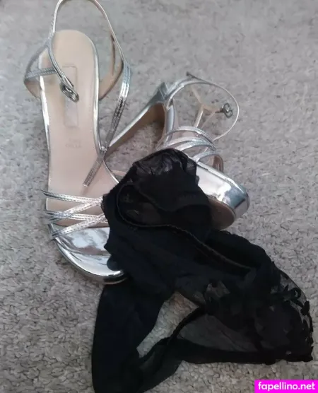 Superbeautifulfeet80 OnlyFans Thumbnail #I5tB7PIu1Y