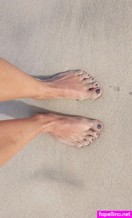 Superbeautifulfeet80 OnlyFans Thumbnail #TXehIATmaQ