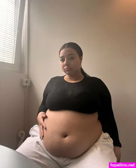 Superbellybon OnlyFans Thumbnail #ZvrOnC7UDN