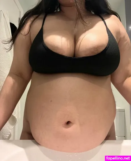 Superbellybon OnlyFans Thumbnail #okXBH6NTjL