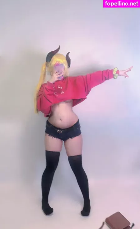 Superbitchbecky OnlyFans Thumbnail #7Sn3HIvy2o