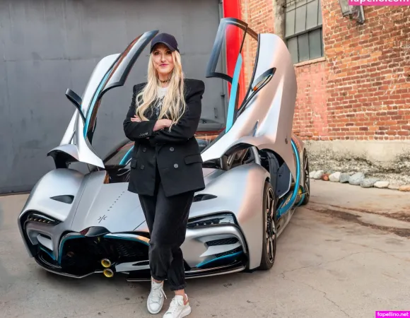Supercar Blondie OnlyFans Thumbnail #TKCzWDtJWp