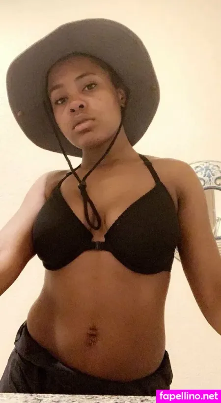 Supersplashfree OnlyFans Thumbnail #fpggaCkget