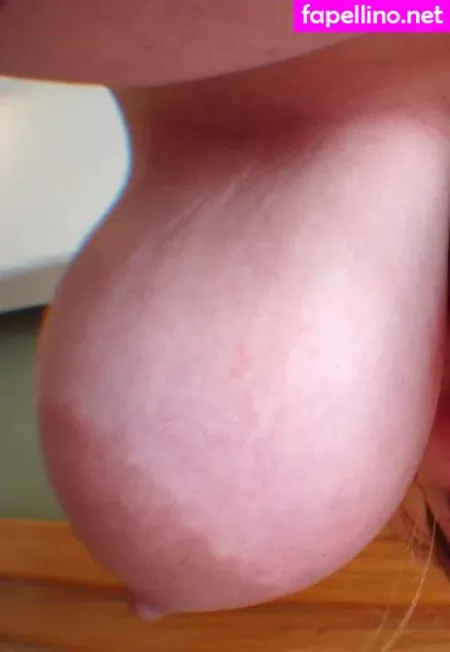 Supertetas OnlyFans Thumbnail #WtGxUfxBBg
