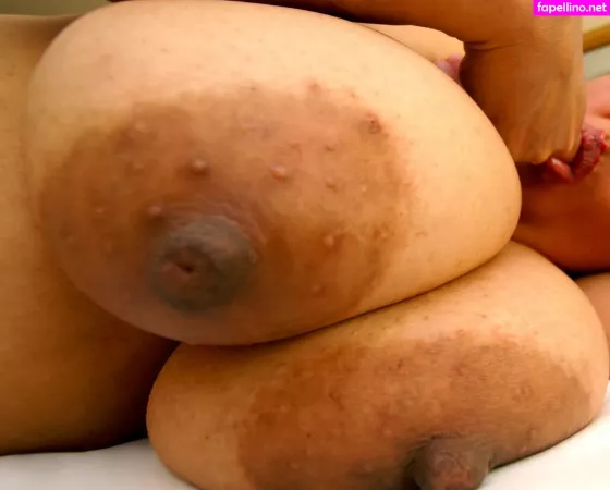 Supertetas OnlyFans Thumbnail #lOiW8k9ckL