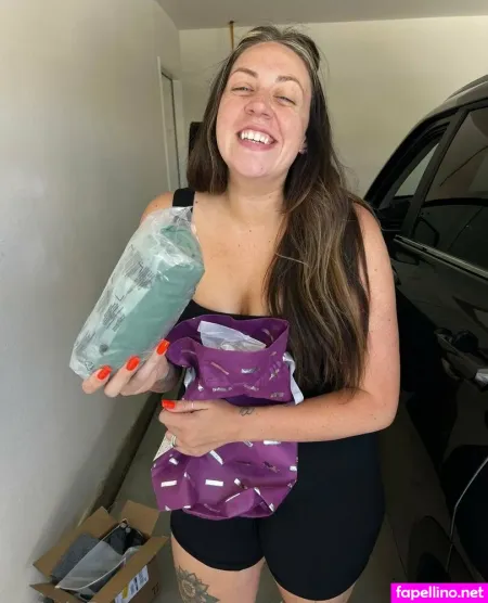 Superthicksavannahfree OnlyFans Thumbnail #IdeMBlH4uo