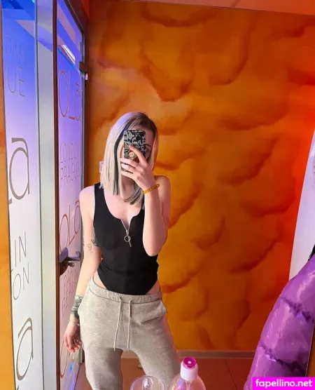 Suramura OnlyFans Thumbnail #cHaLf3cVL1