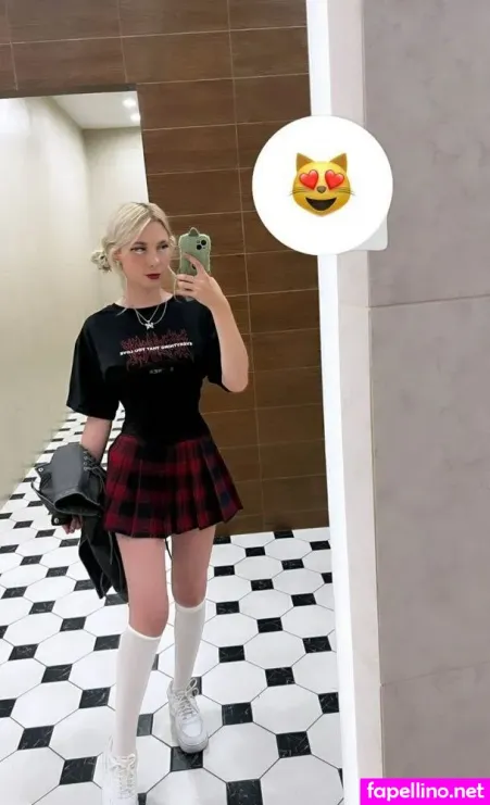 Suramura OnlyFans Thumbnail #vWvdM4en78