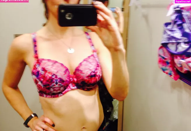 Suranne Jones OnlyFans Thumbnail #c66VCrwrw8