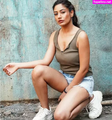 Surbhi Chandna OnlyFans Thumbnail #GdCRrNTV3z