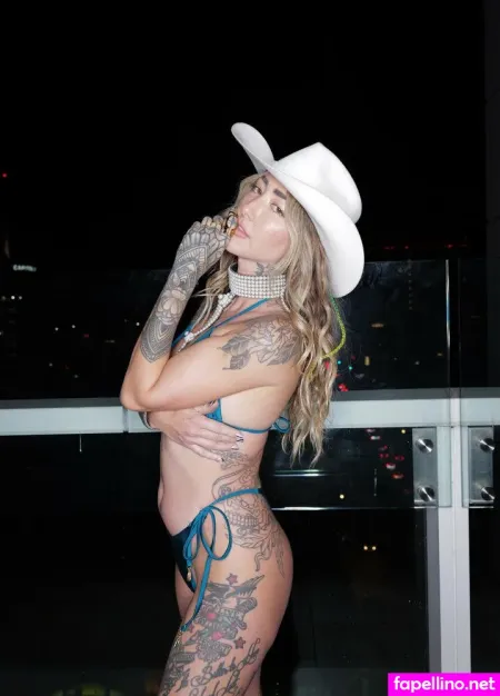 Surfwithclaire 14 OnlyFans Thumbnail #IZBGx0lVax