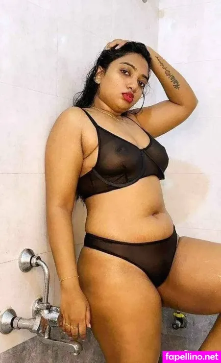 Suriyapraba OnlyFans Thumbnail #YqbUFIi03i