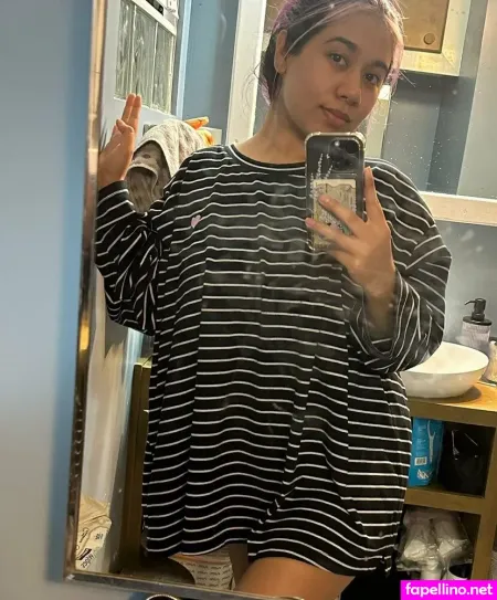 Surywhitee7 1 OnlyFans Thumbnail #iPbq0ja3IT