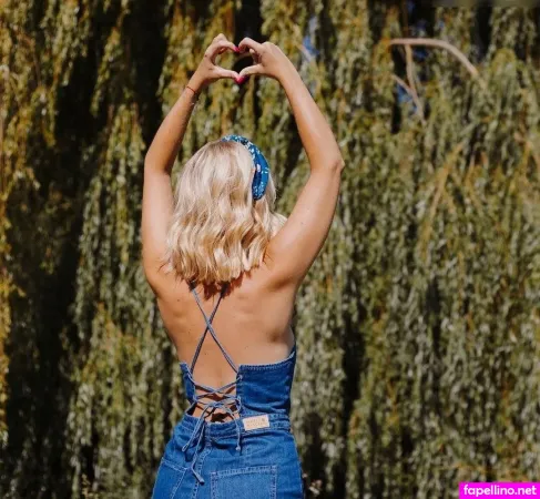 Susan Sideropoulos OnlyFans Thumbnail #MlX4lEU97P