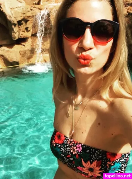 Susan Sideropoulos OnlyFans Thumbnail #ptoDDouhgU