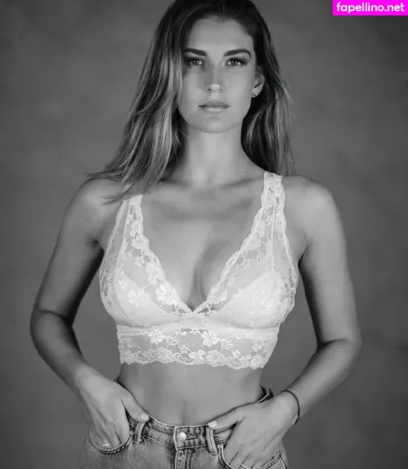 Susanna Giovanardi OnlyFans Thumbnail #pMZu3fEuvw