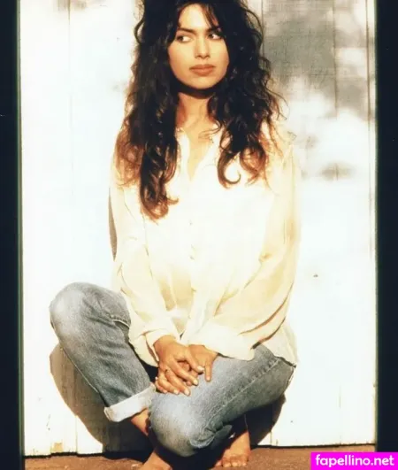 Susanna Hoffs OnlyFans Thumbnail #2nPae4Sehu