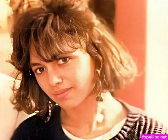 Susanna Hoffs OnlyFans Thumbnail #OuX3vgGXBa