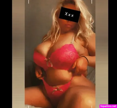 Susannah Elizabeth OnlyFans Thumbnail #WqhSwSSD6o