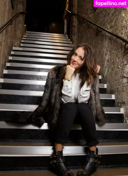 Susannah Fielding OnlyFans Thumbnail #U6TpKuy2o3