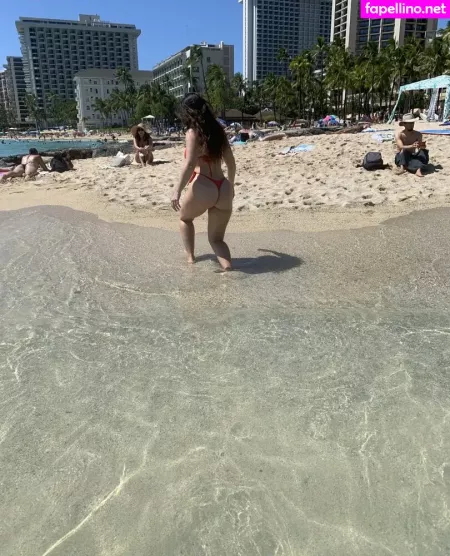 Susannah OnlyFans Thumbnail #7vdPDdVURV