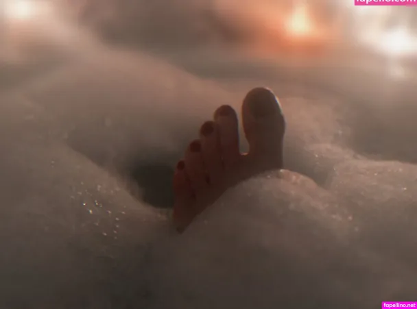 Susansarantoe OnlyFans Thumbnail #7qsWuaOfge