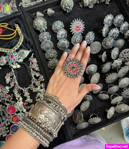 Sushma OnlyFans Thumbnail #OIPKZB9DdI