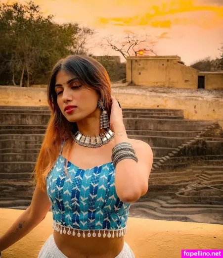 Sushma OnlyFans Thumbnail #tF4Gizc8is