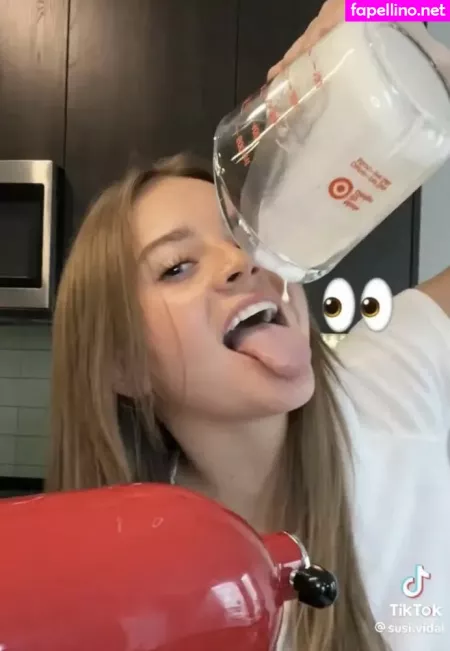 Susi Vidal OnlyFans Thumbnail #4O5yHAe8JL