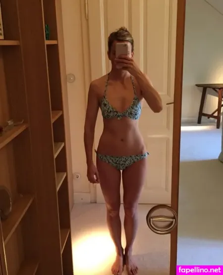 Susie Wolff OnlyFans Thumbnail #m7qwJNA6Mt