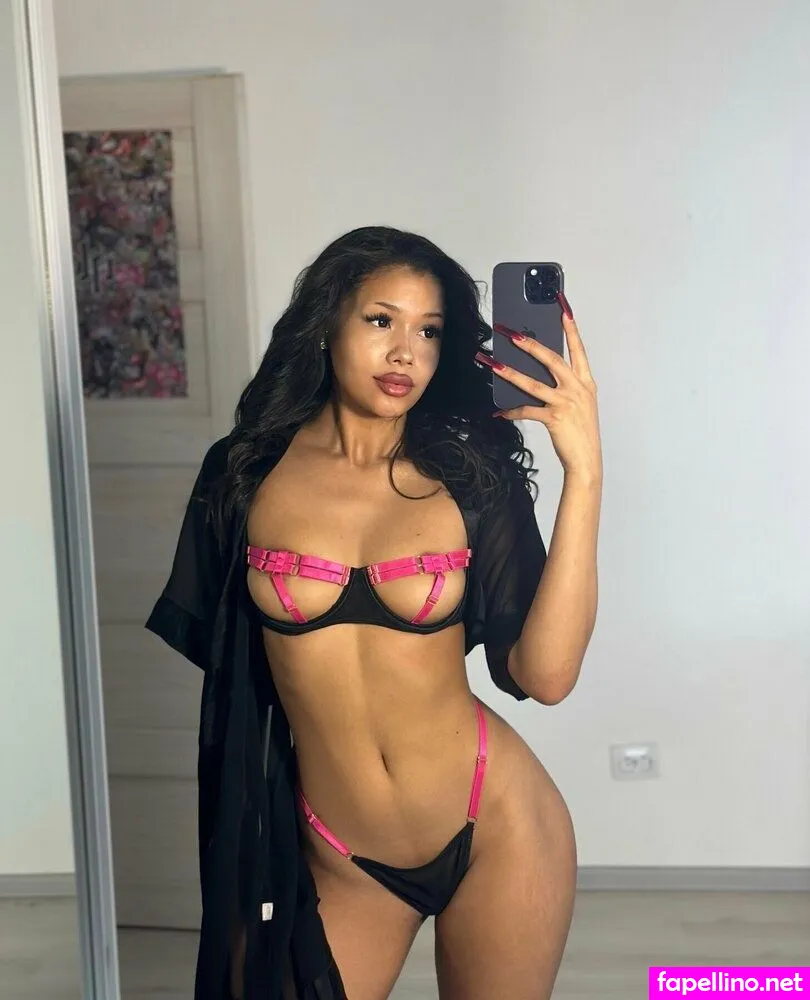 susie_stone, suzie_stone_, suzieston Nude Leaked OnlyFans Photo #8YDC8dE3IN