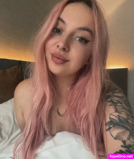 Susselea OnlyFans Thumbnail #7IIKwwZjx4