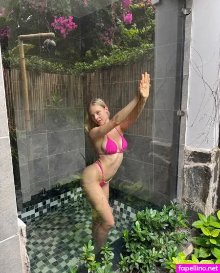 Susu Yoo 14 OnlyFans Thumbnail #FxctLP9Edk