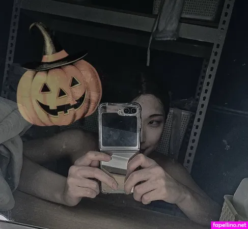 Suyeoniiii OnlyFans Thumbnail #T5QDAKv0Al