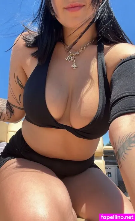 Suzalhu Evil Suz OnlyFans Thumbnail #rrr5z97g6J