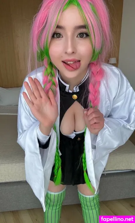Suzana Fraiton OnlyFans Thumbnail #rRjFpjjlUO