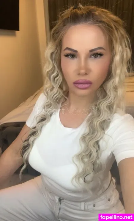 Suzanita OnlyFans Thumbnail #1LyMbXxu5x