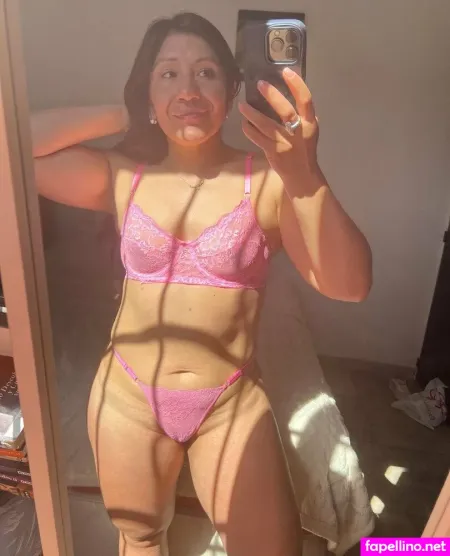 Suzann Kelly OnlyFans Thumbnail #uMZqj0m49t
