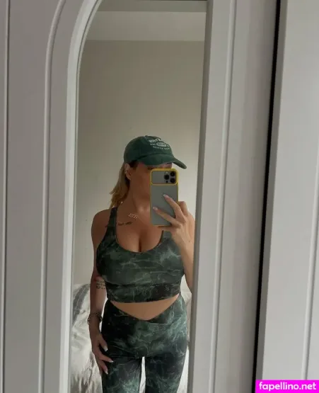 Suzanna Kurman OnlyFans Thumbnail #5t1EmNsGnx