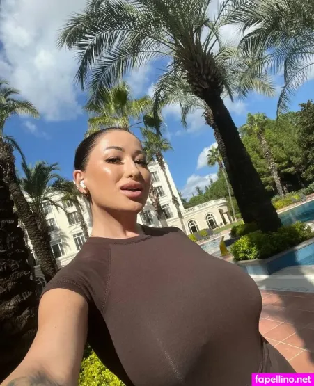 Suzanna Kurman OnlyFans Thumbnail #NLWZFJ88cH