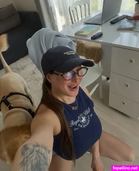 Suzanna Kurman OnlyFans Thumbnail #NsqYdVxMvx