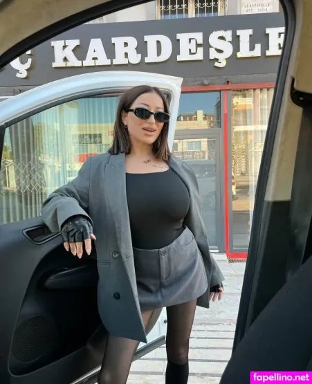 Suzanna Kurman OnlyFans Thumbnail #NuBzDSpEPK